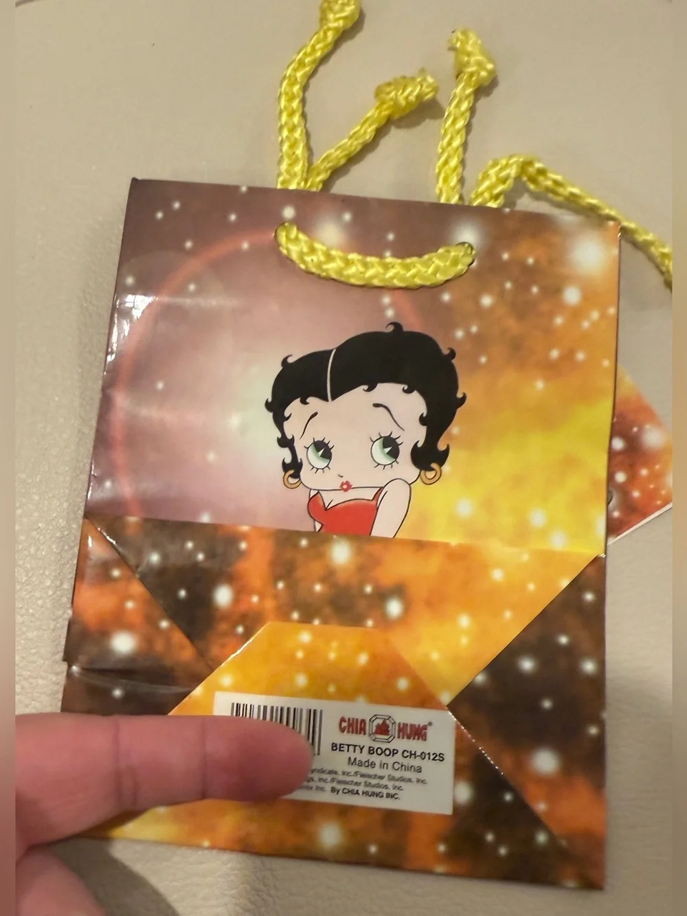 Betty boop  gift bag 9.5 x 8 inches AUTHENTIC BETTY BOOP